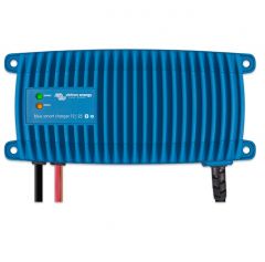 Blue Smart Charger 12/120V 25 amp NEMA 5-15 IP67